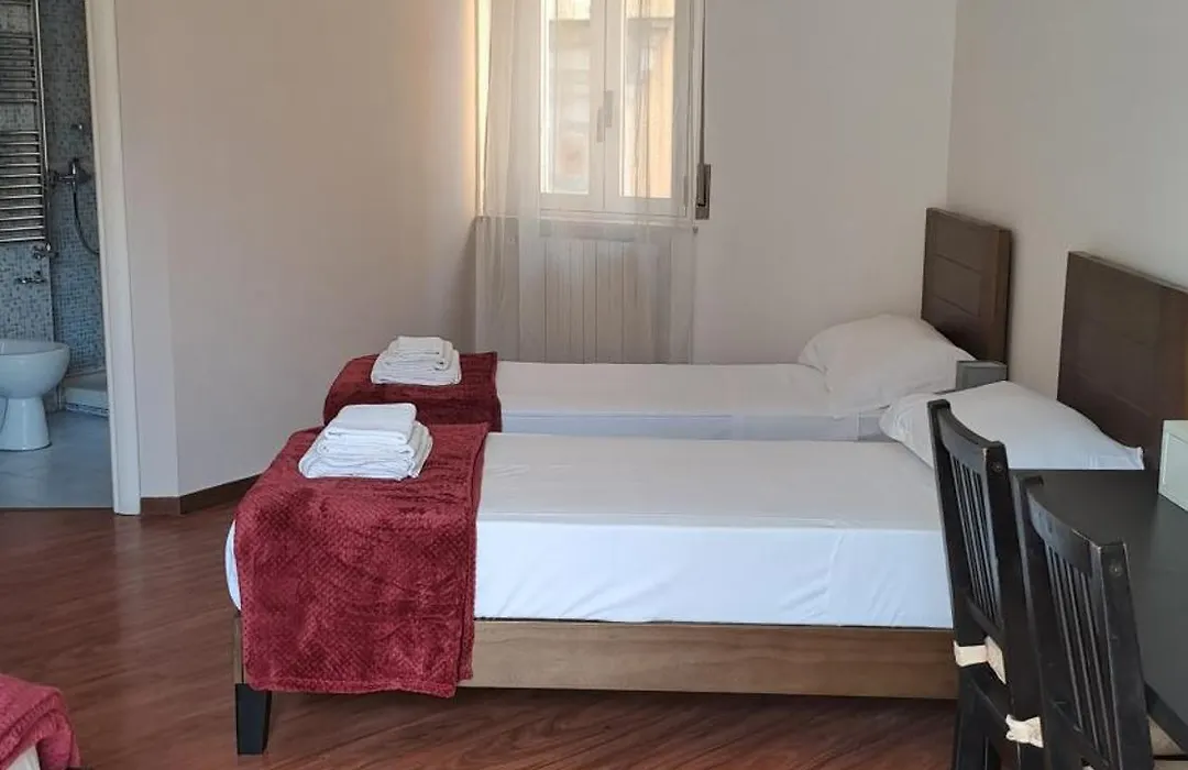 Trinita' Maggiore Home/ Historic Center-1