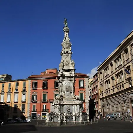 Trinita' Maggiore Home/ Historic Center-3